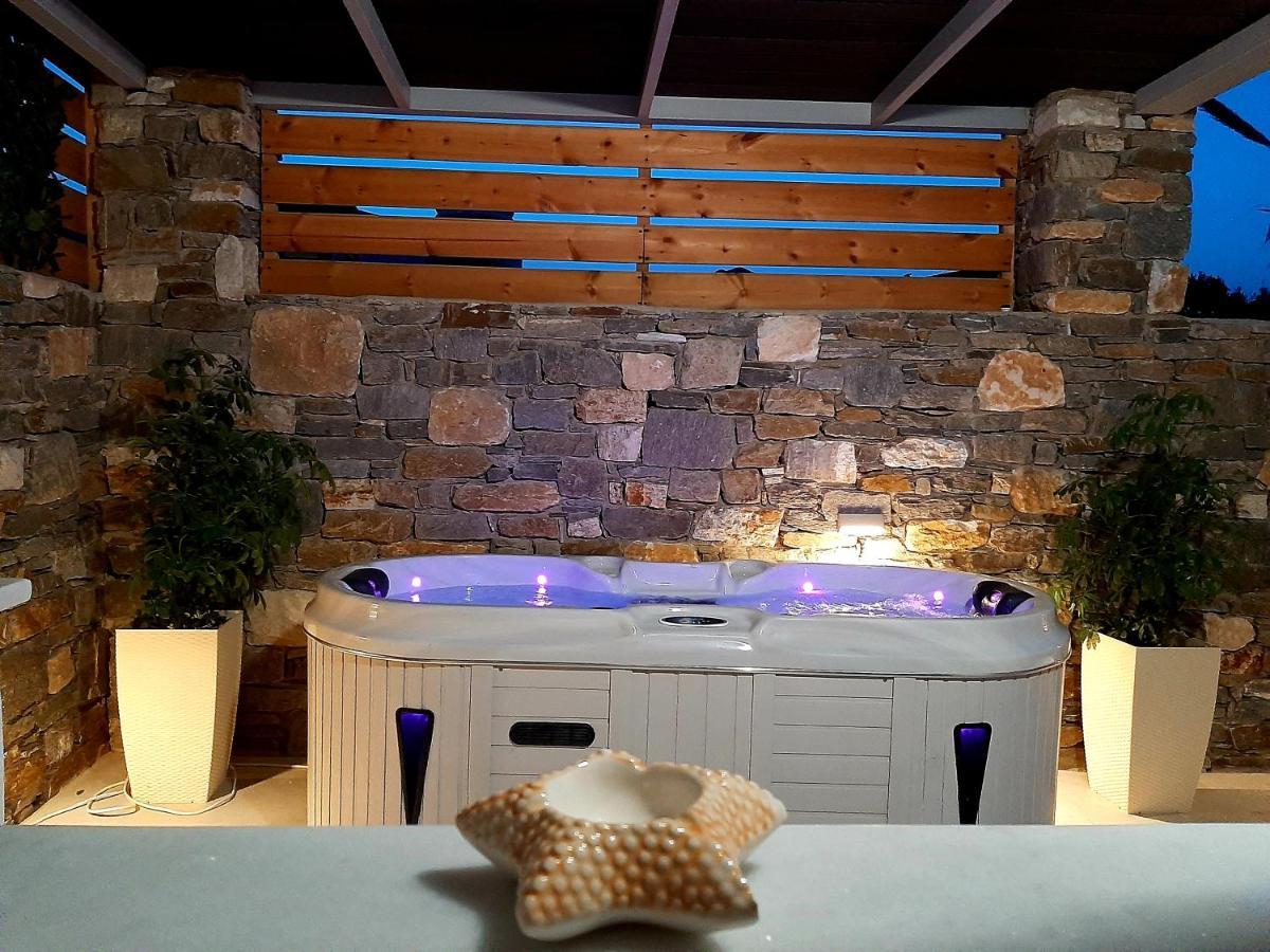 Blue View Villa Apartment #3 With Jacuzzi Parászporosz Kültér fotó