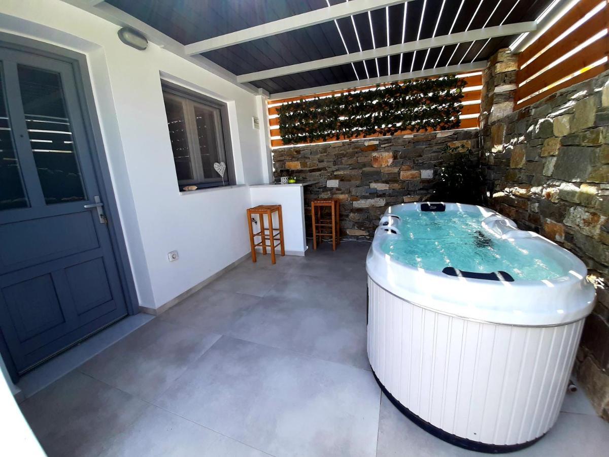 Blue View Villa Apartment #3 With Jacuzzi Parászporosz Kültér fotó
